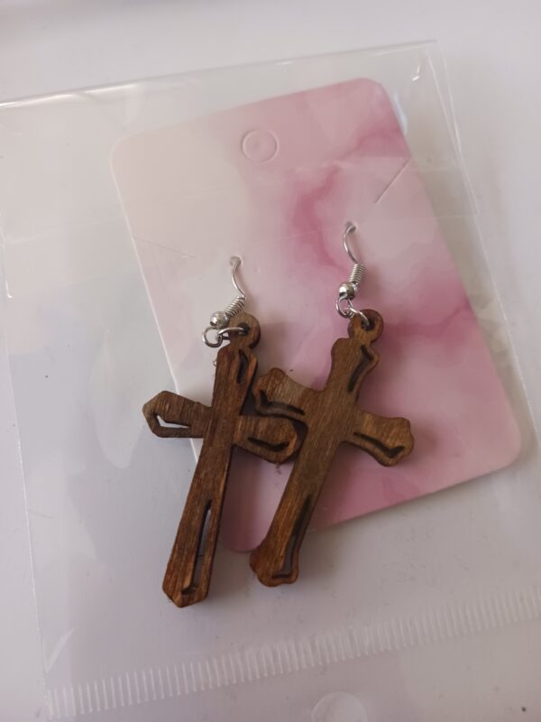 Wood Stain Cross 6